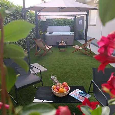 Spacious Luxury In Vibrass سبليت