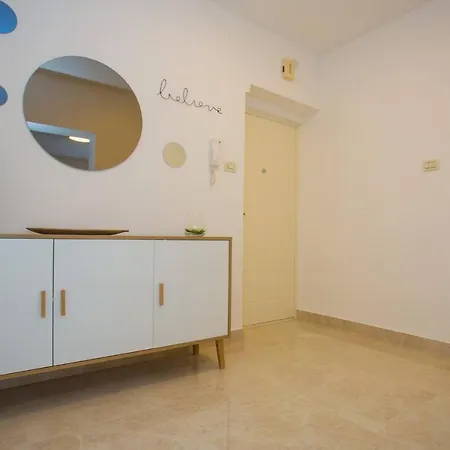 Spacious Luxury In Vibrass فيلة *