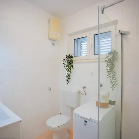 فيلة Spacious Luxury In Vibrass سبليت